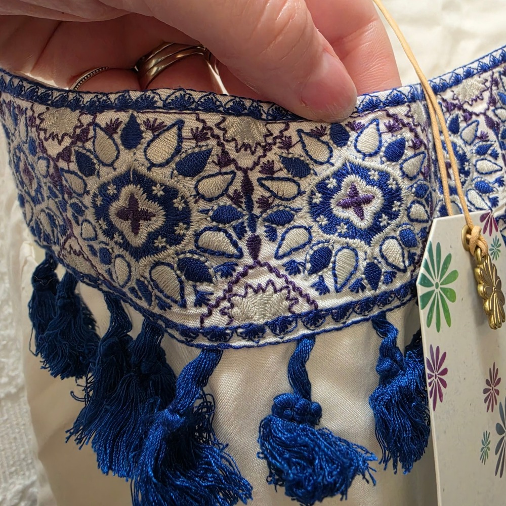 NWT‎ Show Me Your Mumu Nellie Tank Casablanca Blues Embroidery Tassel Crop Top L - Picture 6 of 9